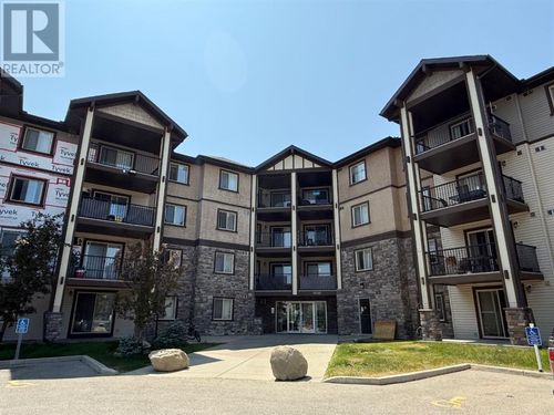 4211-60 Panatella St Nw, Calgary, AB, T3K0M4 | Card Image