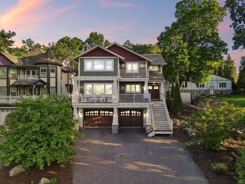 17209 Grays Bay Blvd, Wayzata, MN, 55391-2926 | Card Image