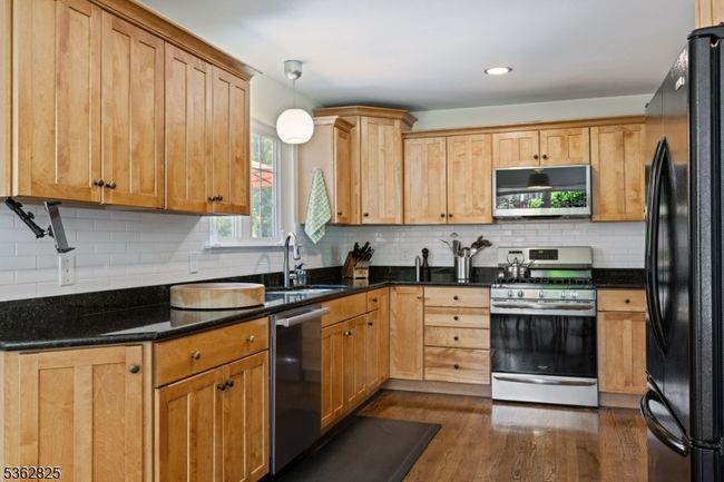 25 Orchard Ave, House other with 4 bedrooms, 2 bathrooms and null parking in Pennington NJ | Image 17