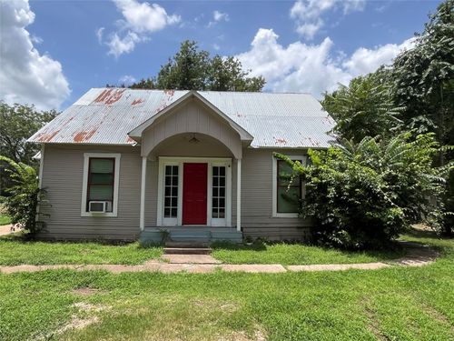 523 Old Highway 20, McDade, TX, 78650-5046 | Card Image
