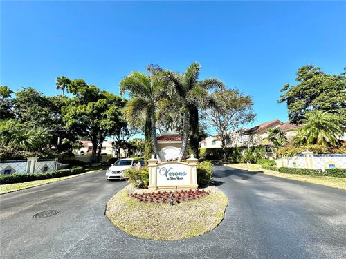 3490 Deer Creek Palladian Cir, Deerfield Beach, FL, 33442-7951 | Card Image