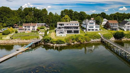 30 Cedar Point Rd, Durham, NH, 03824-3305 | Card Image