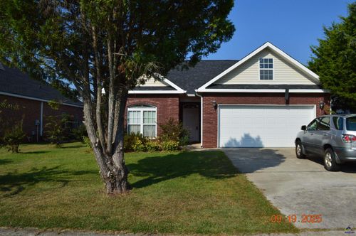 704 Falkirk Dr, Warner Robins, GA, 31088-1290 | Card Image