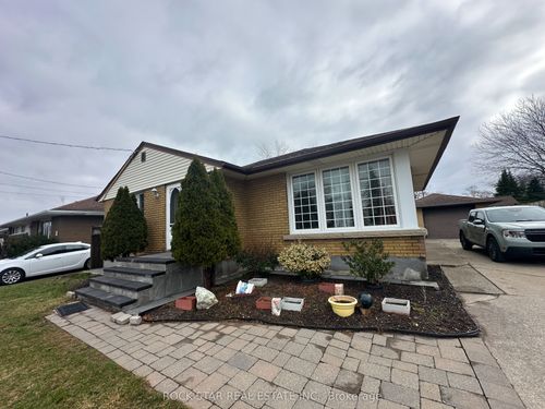 3616 Dorchester Rd, Niagara Falls, ON, L2J3A5 | Card Image