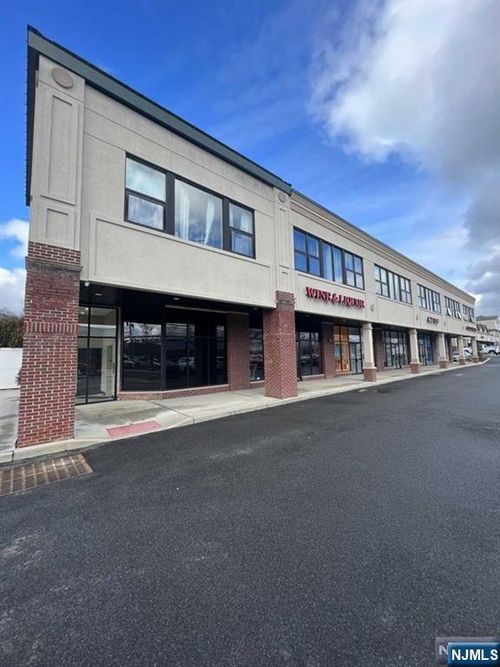 519 Livingston St, Norwood, NJ, 07648-1354 | Card Image