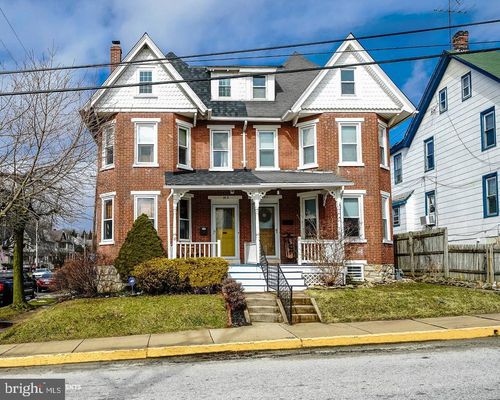 143 W Mulberry St, KENNETT SQUARE, PA, 19348-3264 | Card Image