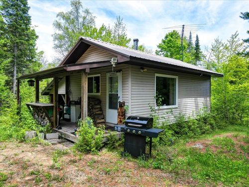 3459 Old Hastings Rd, Coe Hill, ON, K0L1P0 | Card Image