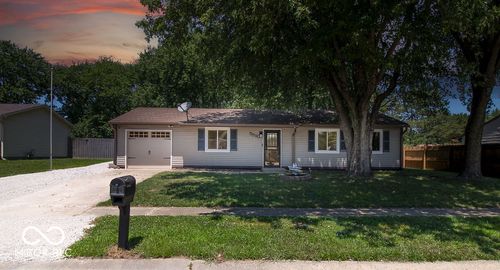 5510 Epperson Ct, Indianapolis, IN, 46221-4605 | Card Image