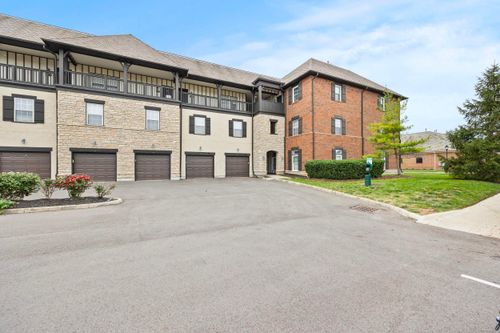6254 Inishmore Ln, Dublin, OH, 43017-3476 | Card Image