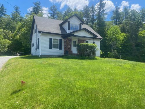 552 S Main St, Newport, NH, 03773-2910 | Card Image