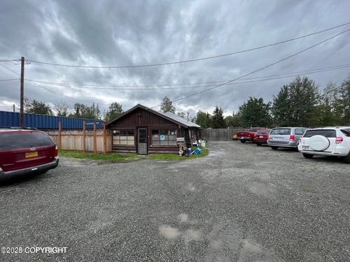 3703 Spenard Rd, Anchorage, AK, 99503-5674 | Card Image