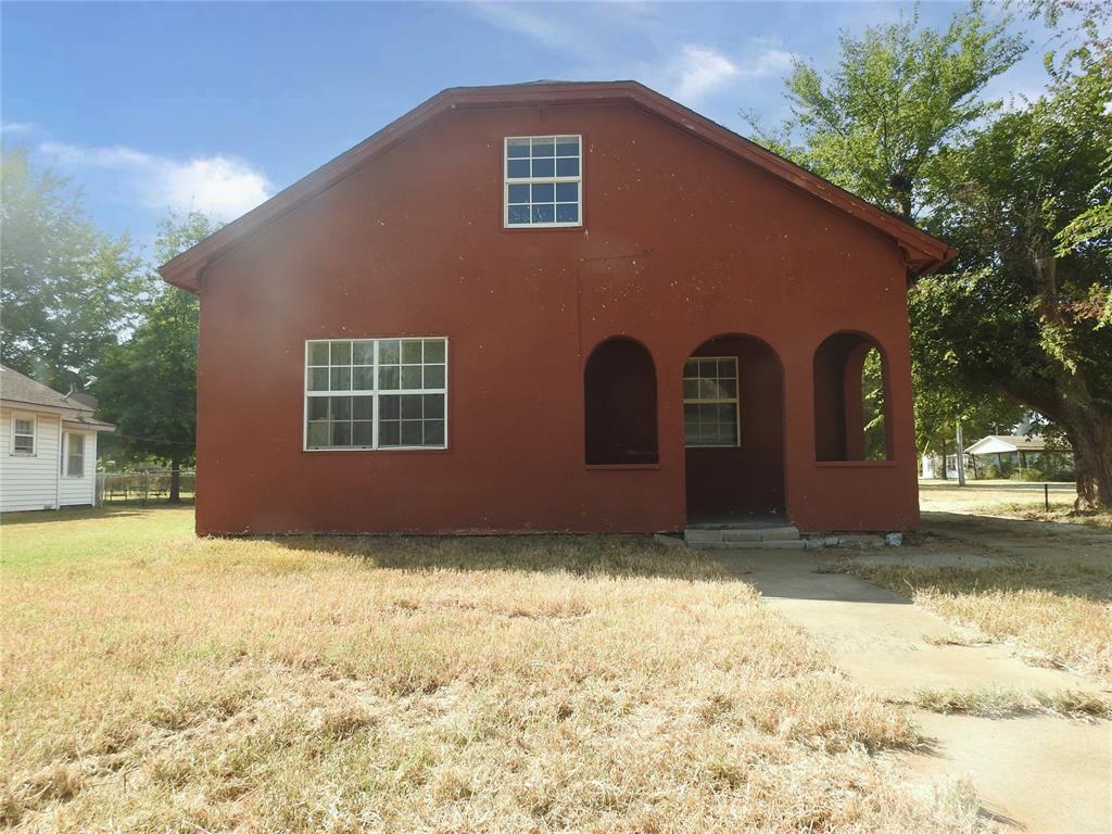 Washington St, Crescent, OK 73028