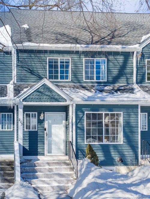 203 Kensington Ct, Brewster, NY, 10509-6569 | Card Image