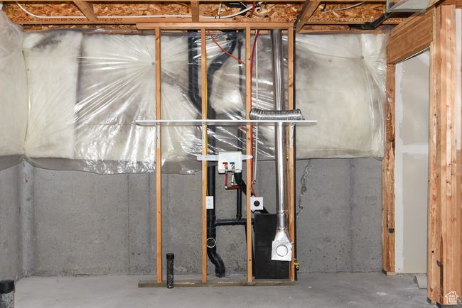 View of unfinished basement | Image 29