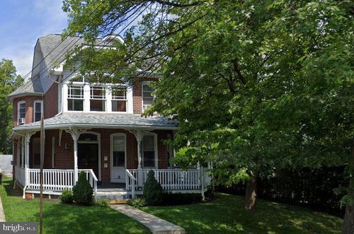 2-215 Highland Ave, DOWNINGTOWN, PA, 19335-2501 | Card Image