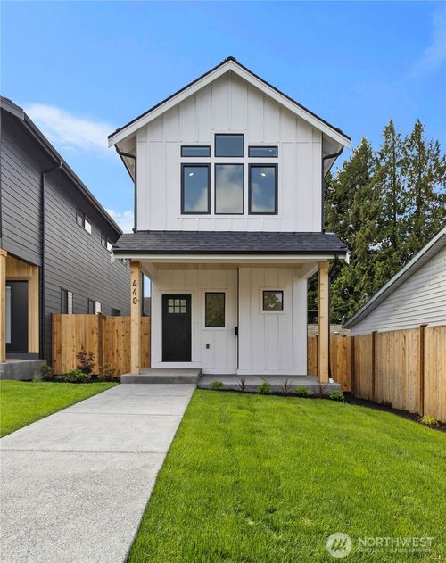 440 E 63rd St, Tacoma, WA, 98404-1901 | Card Image