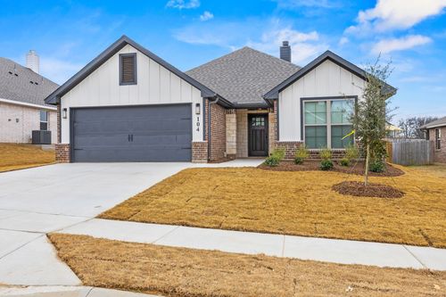 104 Maverick Trl, Valley View, TX, 76272-2100 | Card Image