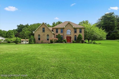 5401 Shelbrooke Dr, Stroudsburg, PA, 18360-8996 | Card Image