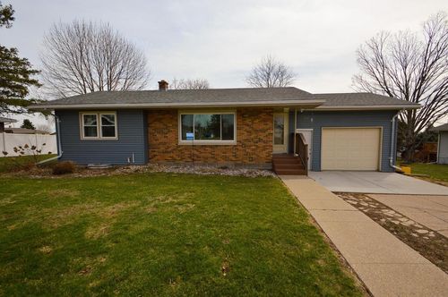 517 High St, HIGHLAND, WI, 53543-9797 | Card Image