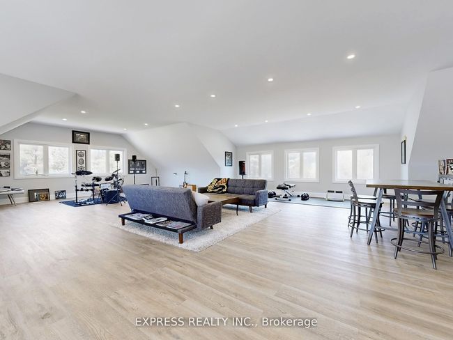 5517 Sideroad 30, House other with 5 bedrooms, 4 bathrooms and 10 parking in Utopia ON | Image 40