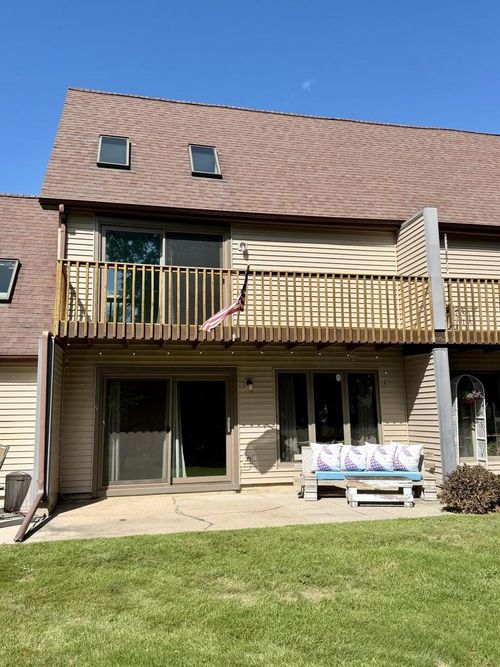550 N Douglas Street, Ripon, WI, 54971 | Card Image