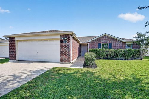 9104 Dolphin Circle, Galveston, TX, 77591 | Card Image