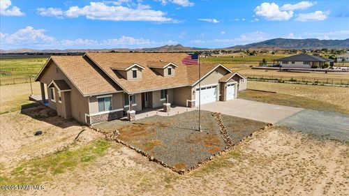 6820 E Wade Ln, Prescott Valley, AZ, 86315-0101 | Card Image