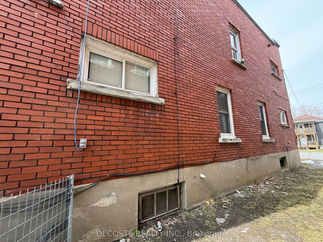 707-713 First St E, Home with 5 bedrooms, 4 bathrooms and 2 parking in Cornwall ON | Image 5