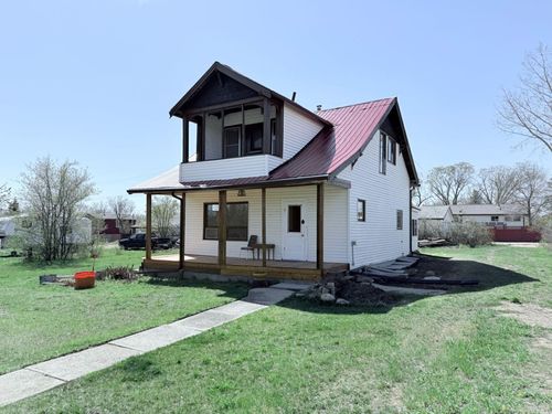 5146 49 St, Consort, AB, T0C1B0 | Card Image