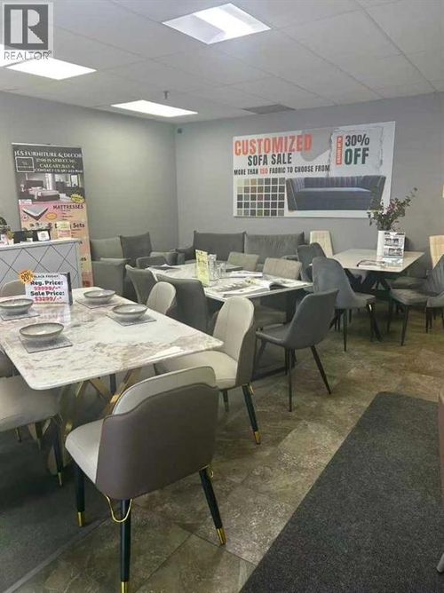 3700 19 St Ne, Calgary, AB, T2E6V2 | Card Image