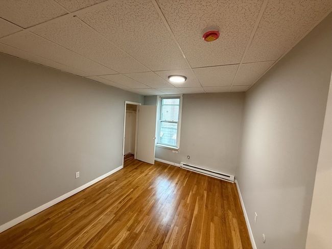 APT-3C - 83 Haven St, Condo with 2 bedrooms, 1 bathrooms and null parking in Reading MA | Image 4