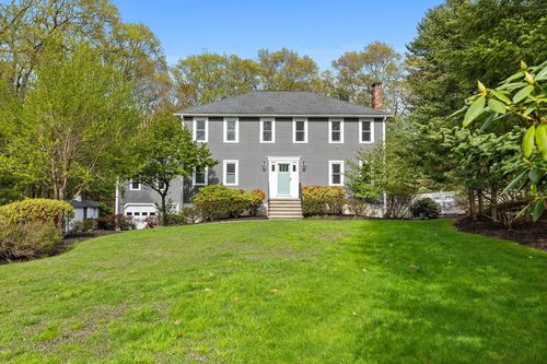 25 Towpath Dr, Wilmington, MA, 01887-3917 | Card Image