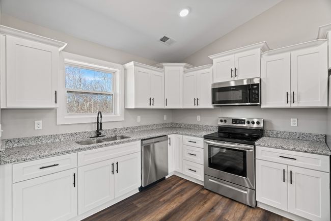 27 Ferguson Hollow Rd, House other with 3 bedrooms, 2 bathrooms and null parking in Chestnut Mound TN | Image 19