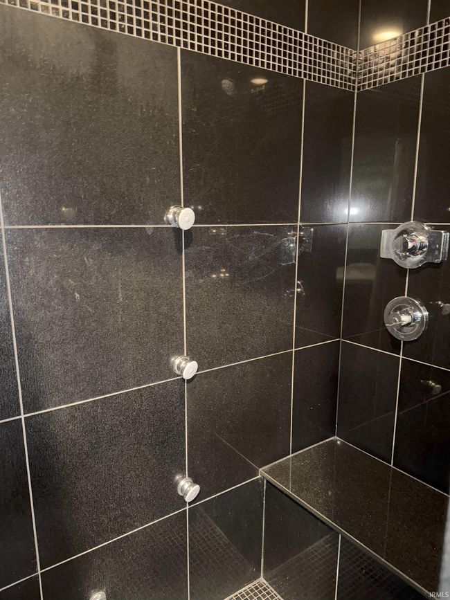 1550 E Pointe Club Dr, House other with 4 bedrooms, 6 bathrooms and null parking in Bloomington IN | Image 18