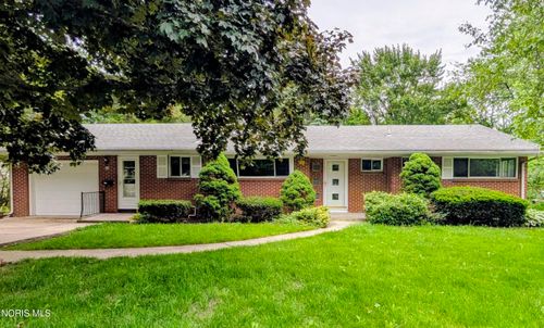 814 N Grove St, Bowling Green, OH, 43402-1729 | Card Image