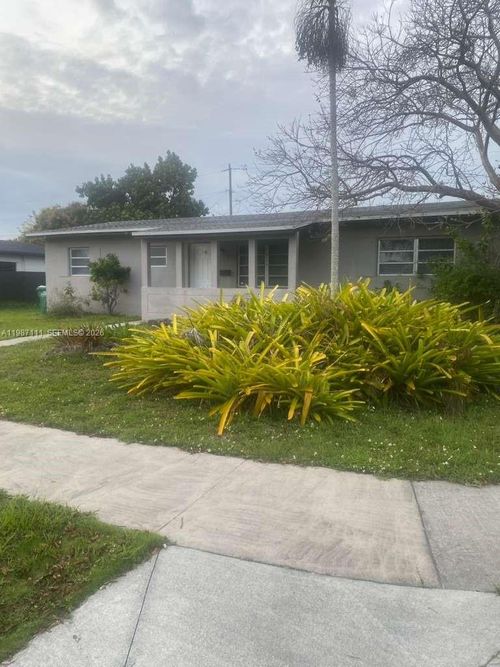 0-9815 Pan American Dr, Cutler Bay, FL, 33189-3046 | Card Image