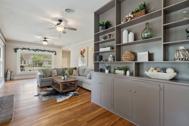 208 W 5 Th St, House other with 4 bedrooms, 3 bathrooms and 4 parking in Lampasas TX | Image 14
