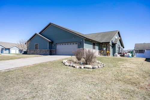 903-901-903 Boldon Ave, Sparta, WI, 54656-2490 | Card Image