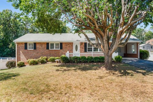 208 Windsor Ln, Lynchburg, VA, 24502-5434 | Card Image