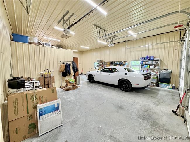 2 Car Garage | Image 21