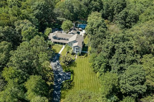 223 Michigan Road, New Canaan, CT, 06840 | Card Image