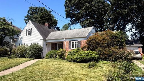 777 Maywood Ave, Maywood, NJ, 07607-1607 | Card Image