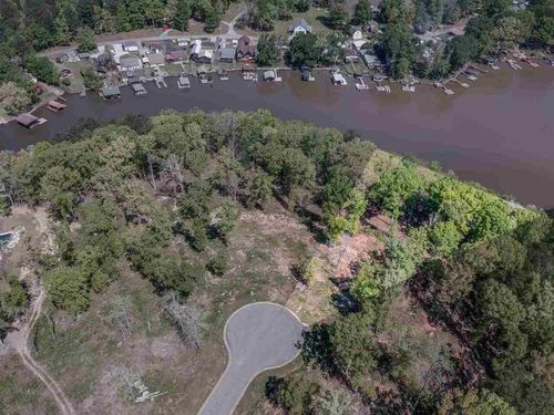 25-122 River Point Rd, Jackson, GA, 30233-3718 | Card Image