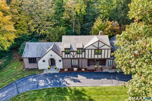 14 Tulip Tree Ln, Woodbridge, CT, 06525-1415 | Card Image
