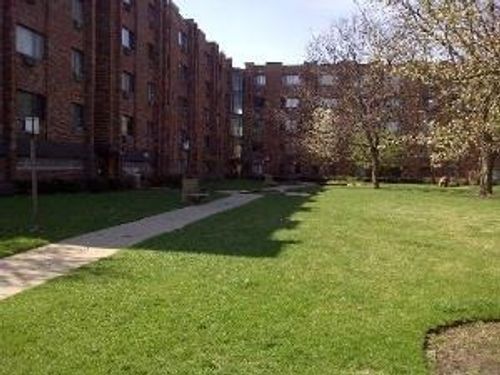 apt-411-5310 N Chester Ave, Chicago, IL, 60656-4918 | Card Image