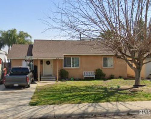 612 Pacific Ave, Shafter, CA, 93263-2140 | Card Image