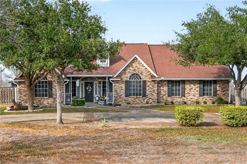 157 County Road 312, Orange Grove, TX, 78372-9789 | Card Image