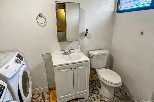 APT-1 - 87217 Helelua St, Condo with 3 bedrooms, 2 bathrooms and 2 parking in Waianae HI | Image 10