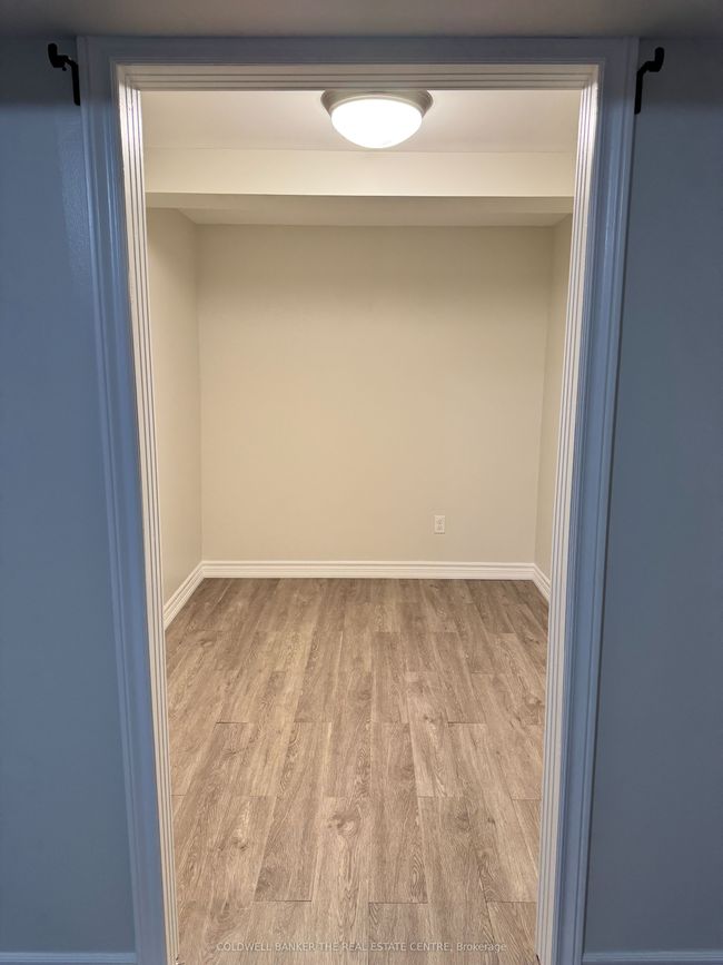 22 Roser Cres, House other with 3 bedrooms, 1 bathrooms and 1 parking in Bowmanville ON | Image 8
