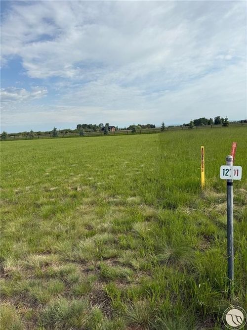 32 Grand View Dr, Red Lodge, MT, 59068-9094 | Card Image